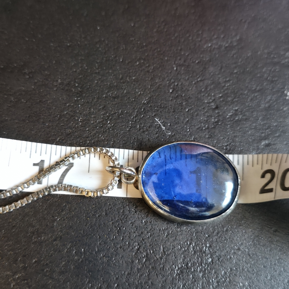 Vintage Blue Glass Cabochon Pendant Necklace (Mid-Century, c. 1940–1960) - Picture 6 of 6